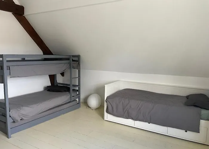 Holiday home Maison 16 Couchages, 10 Min De La *